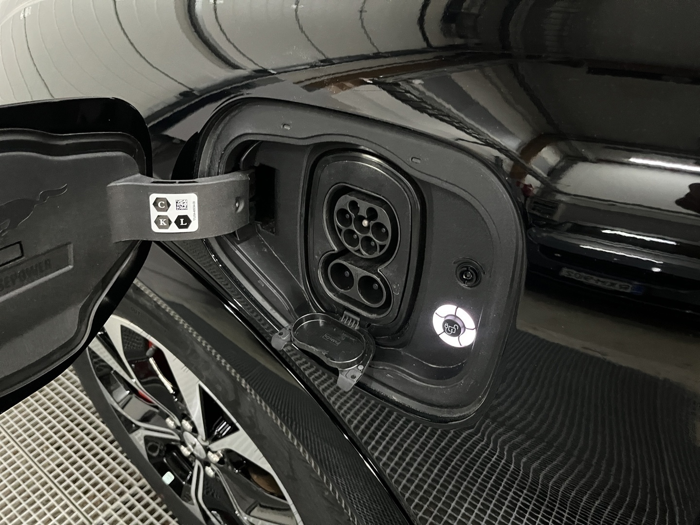 FORD Mustang Mach-E 2023