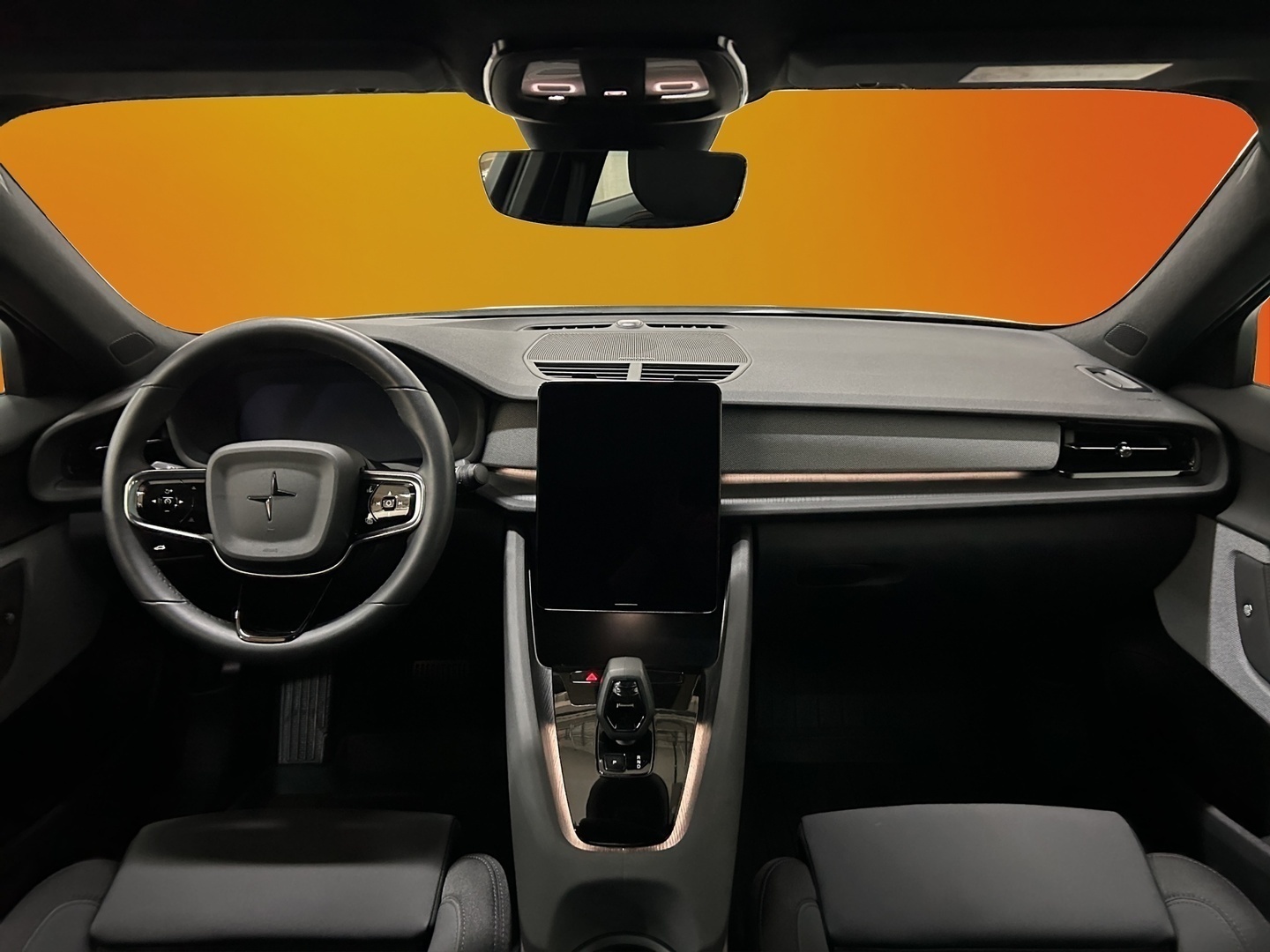 POLESTAR 2 2024