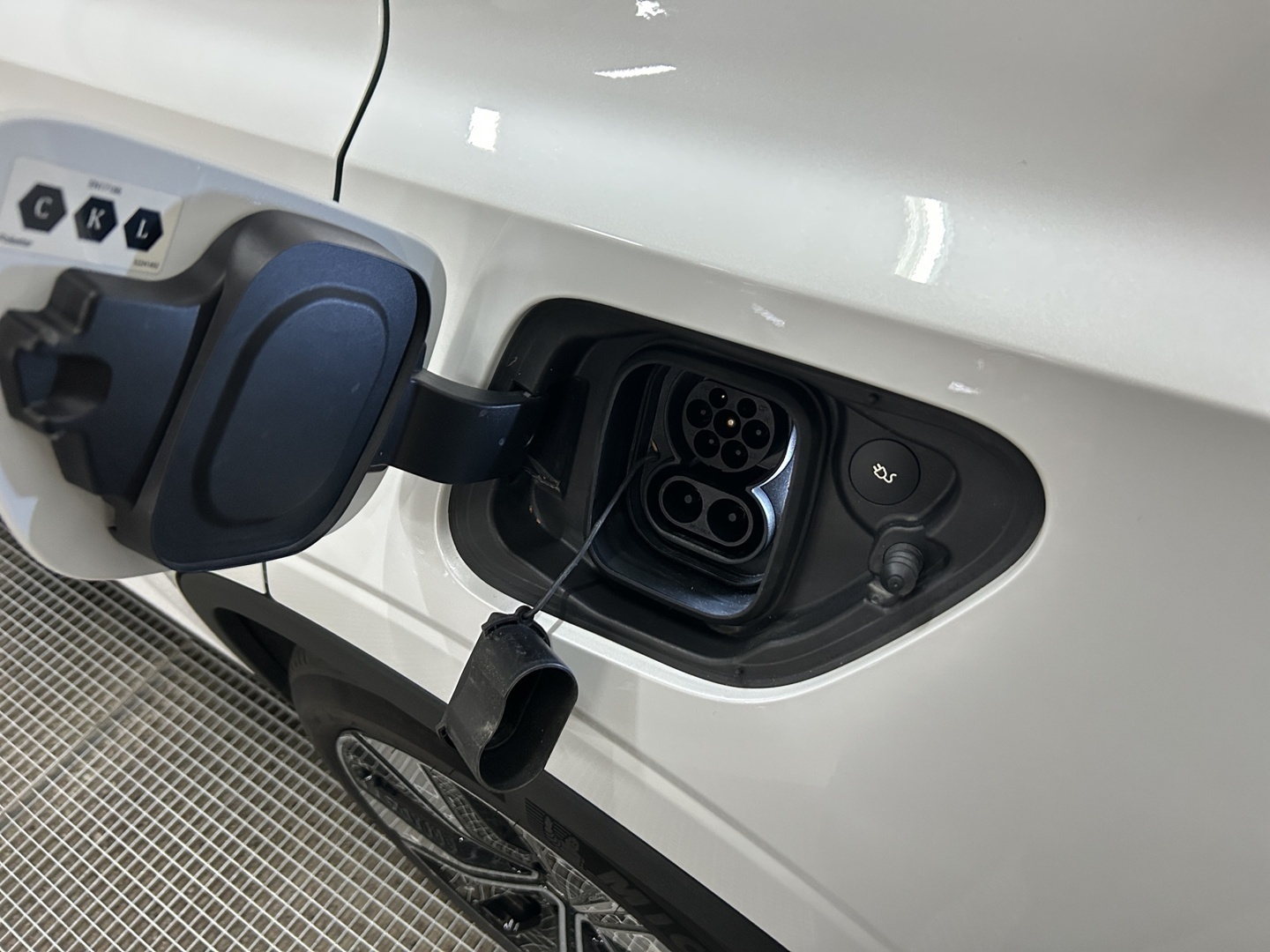 POLESTAR 2 2024