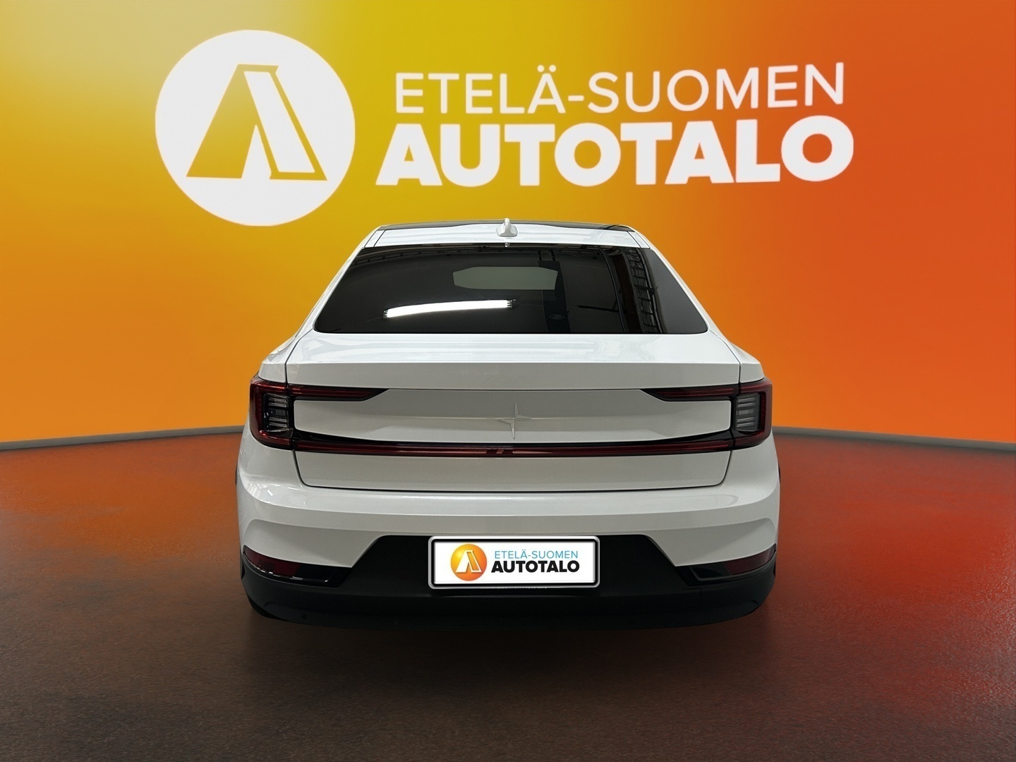POLESTAR 2 2024