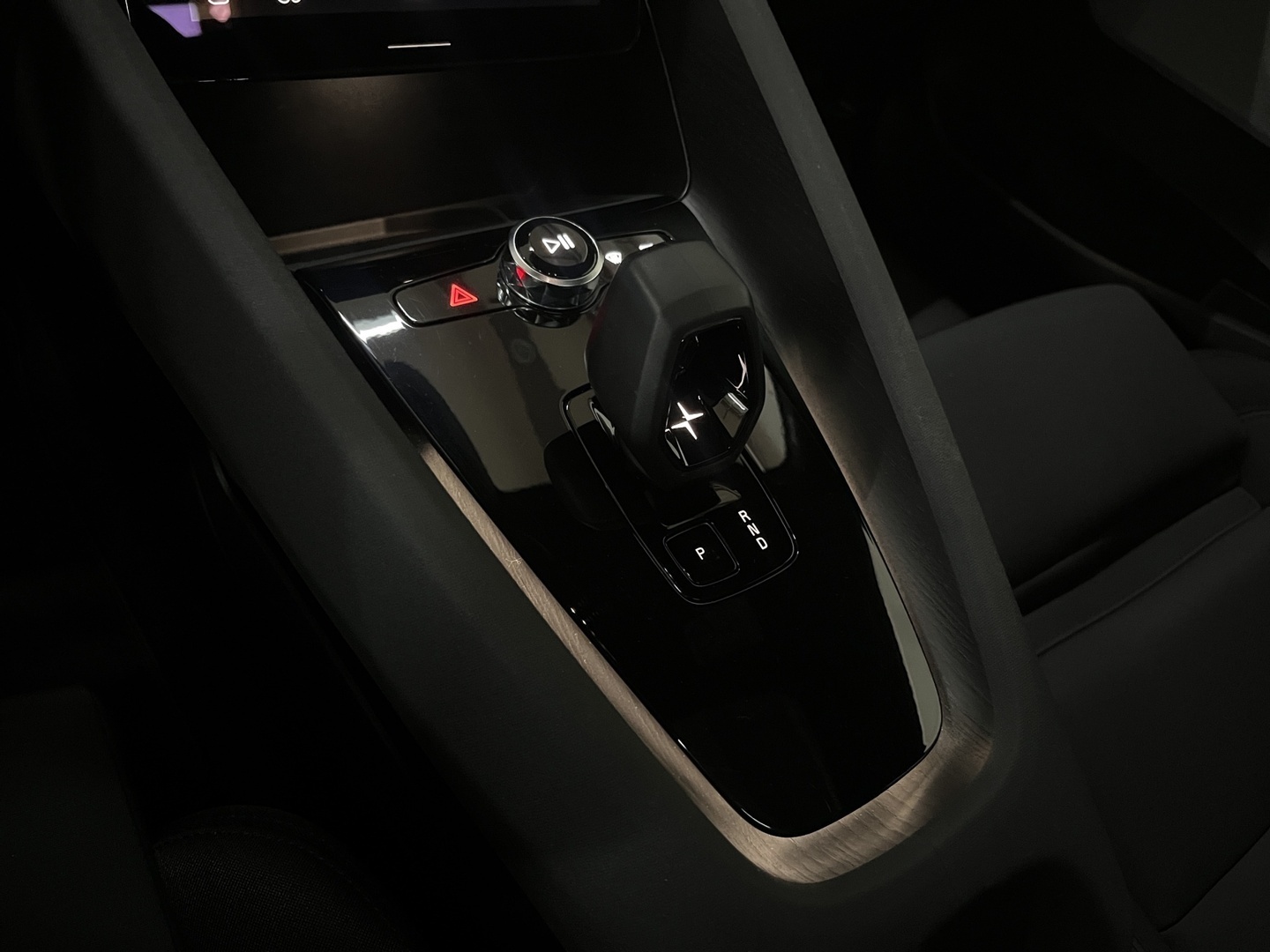 POLESTAR 2 2023