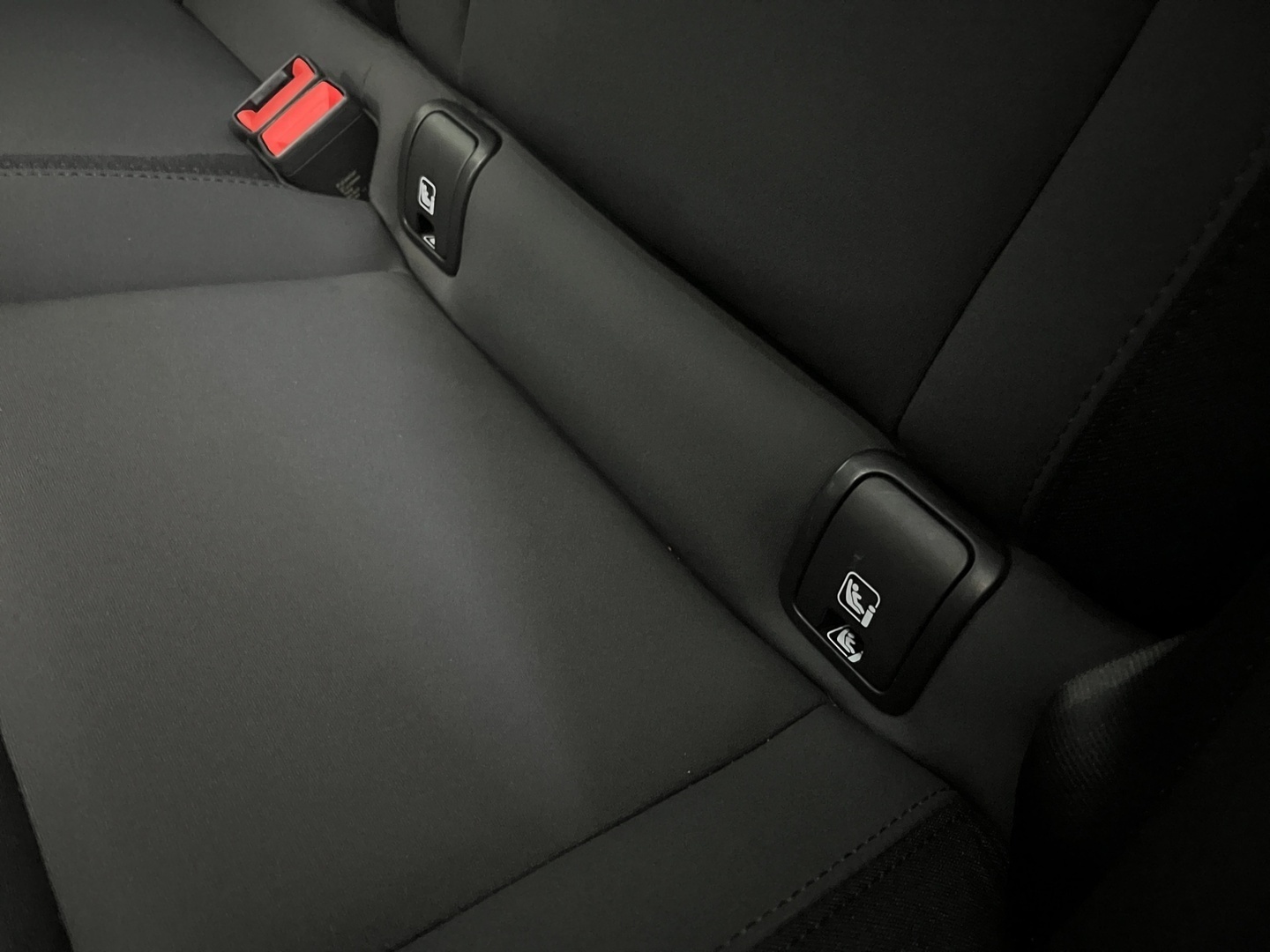 POLESTAR 2 2023