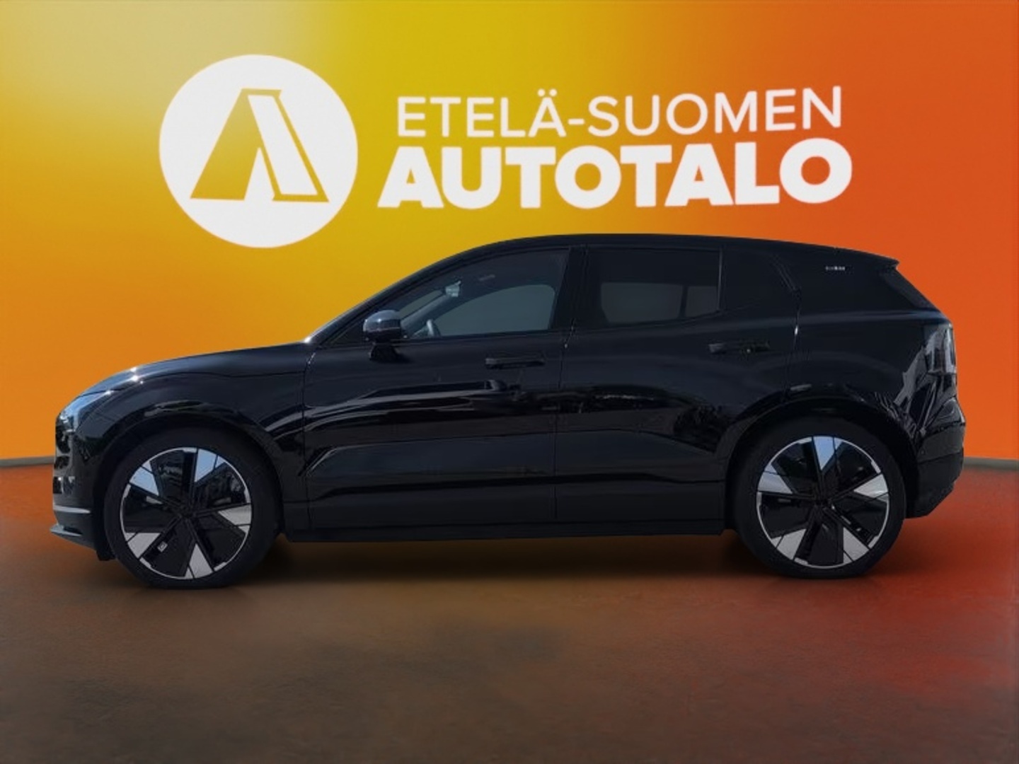 VOLVO EX30 2024
