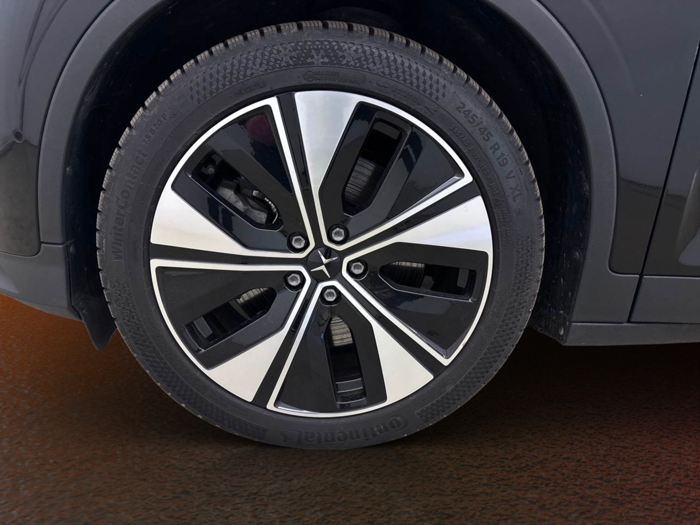 POLESTAR 2 2023