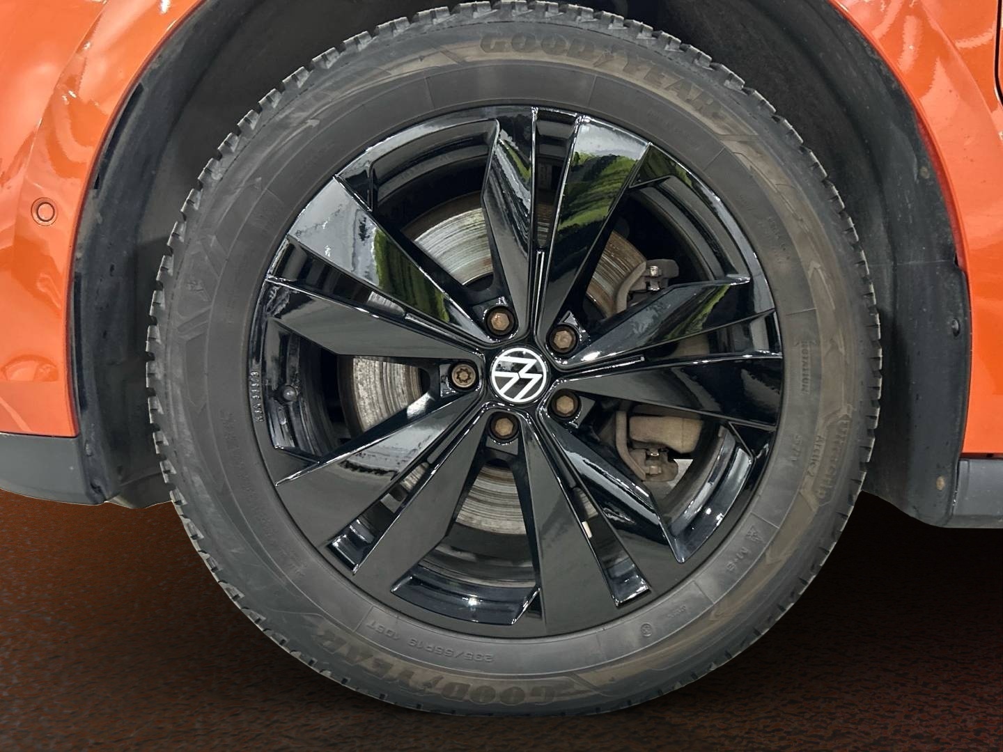 VOLKSWAGEN ID. Buzz 2023
