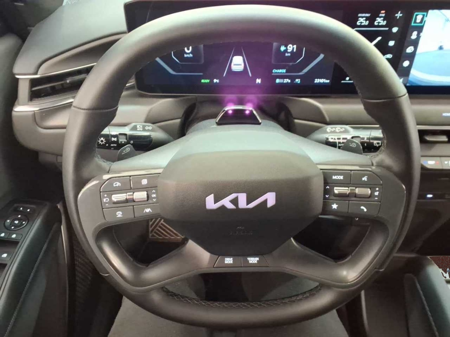 KIA EV9 2025