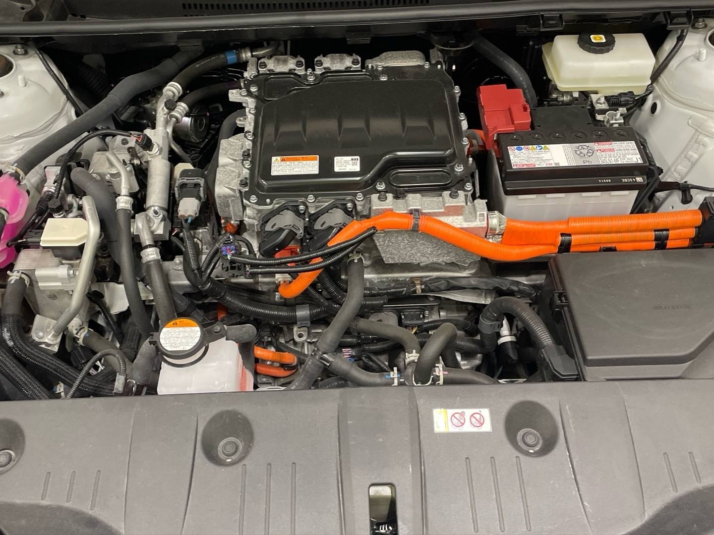 SUBARU Solterra 2023
