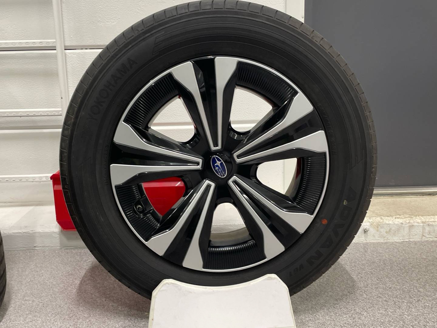 SUBARU Solterra 2023