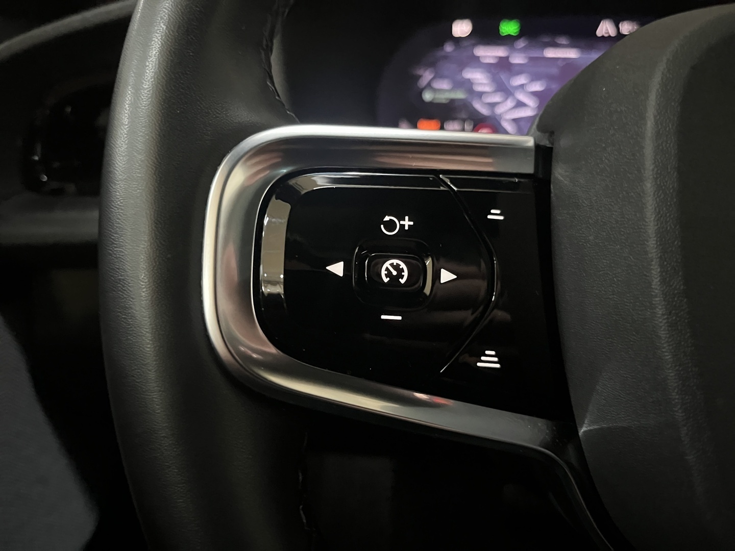 POLESTAR 2 2023
