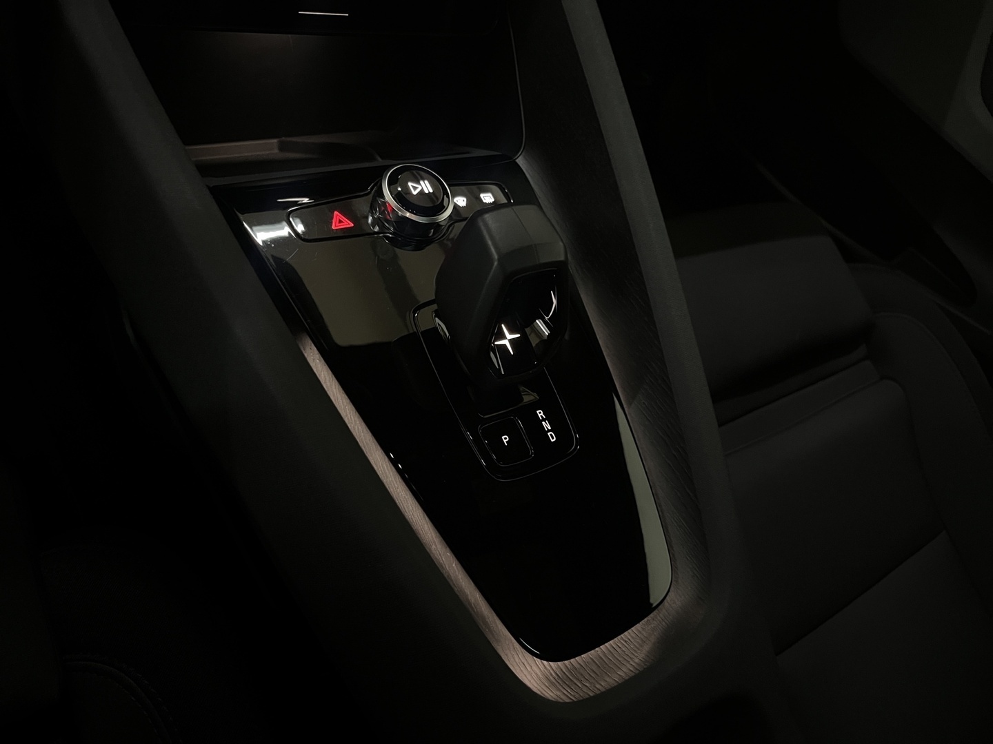 POLESTAR 2 2023