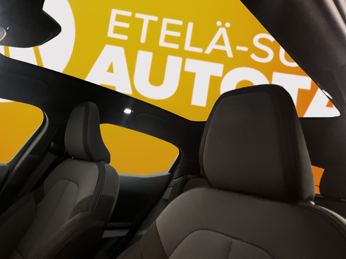 POLESTAR 2 2023