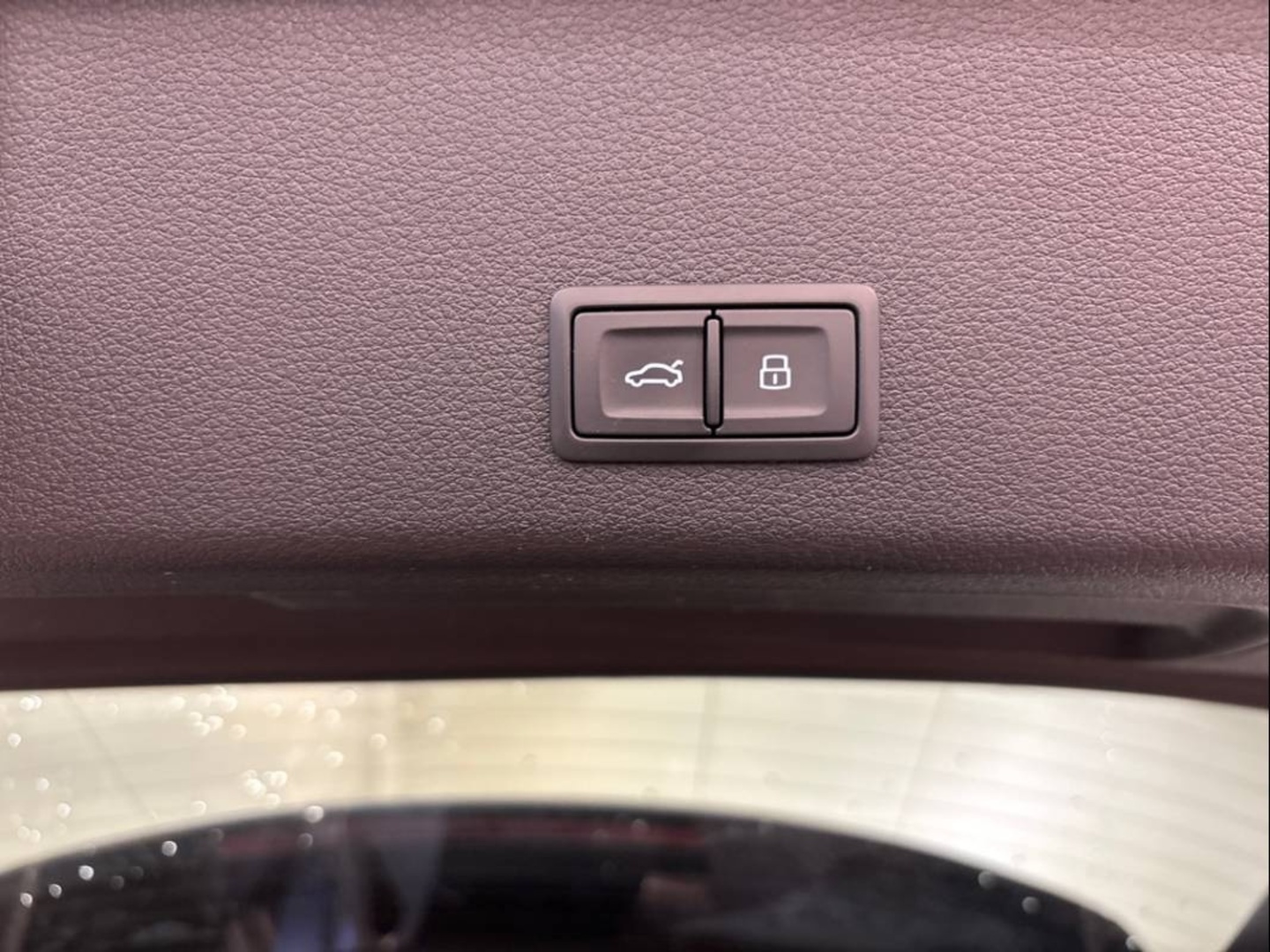 AUDI Q8 e-tron 2024