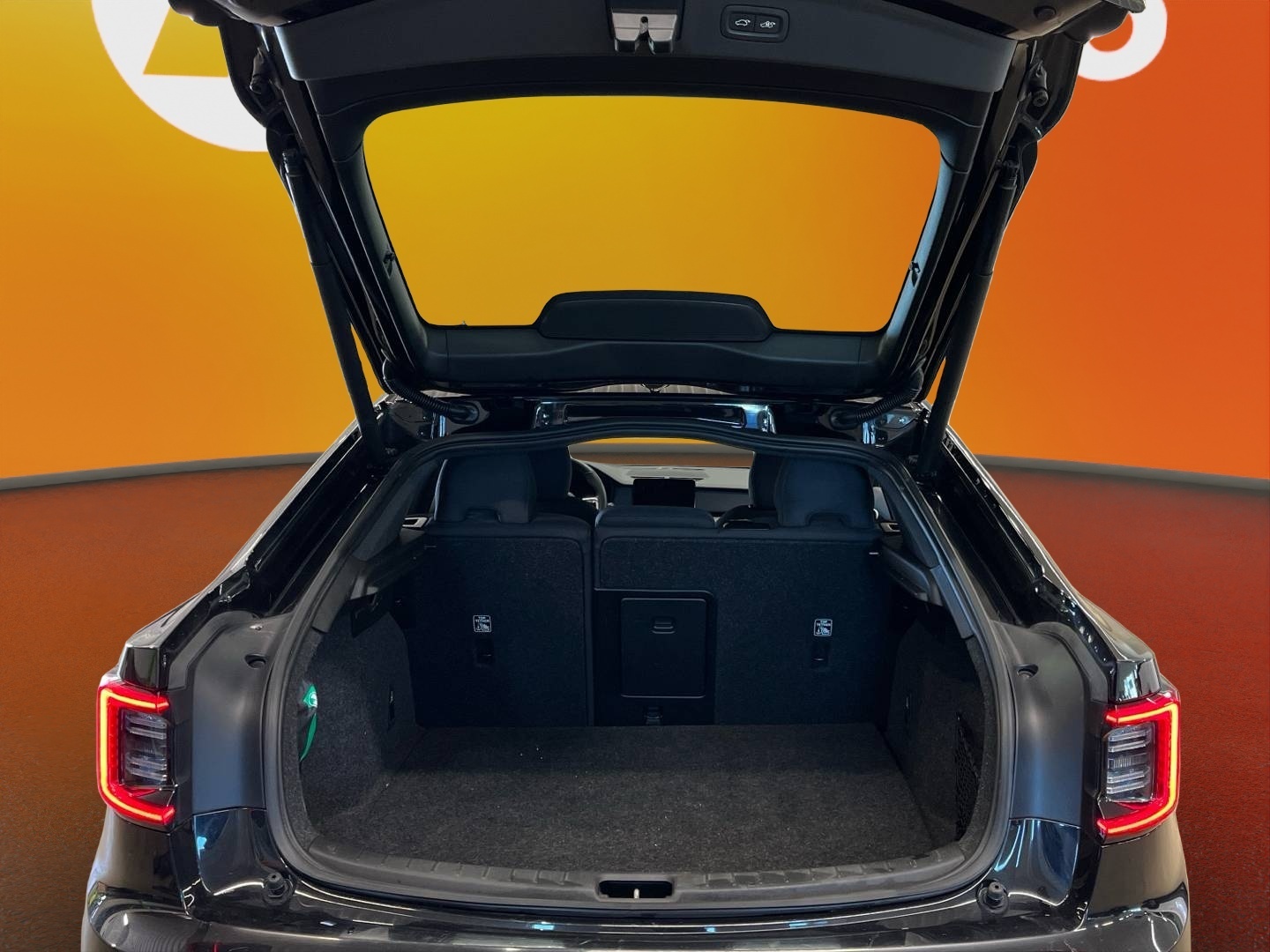 POLESTAR 2 2023