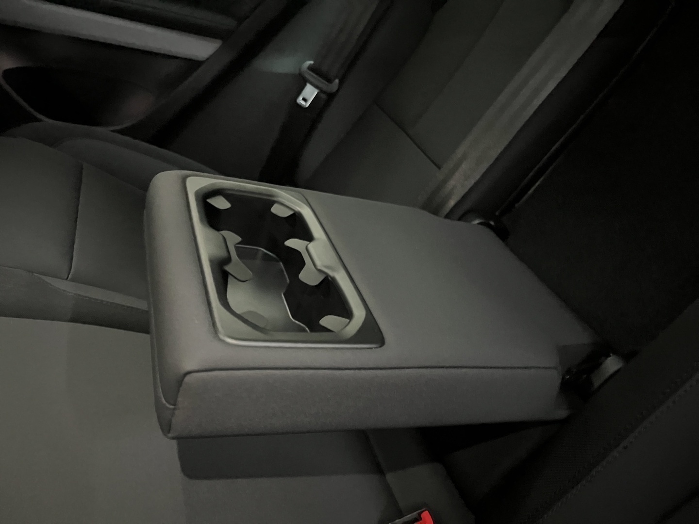 POLESTAR 2 2023