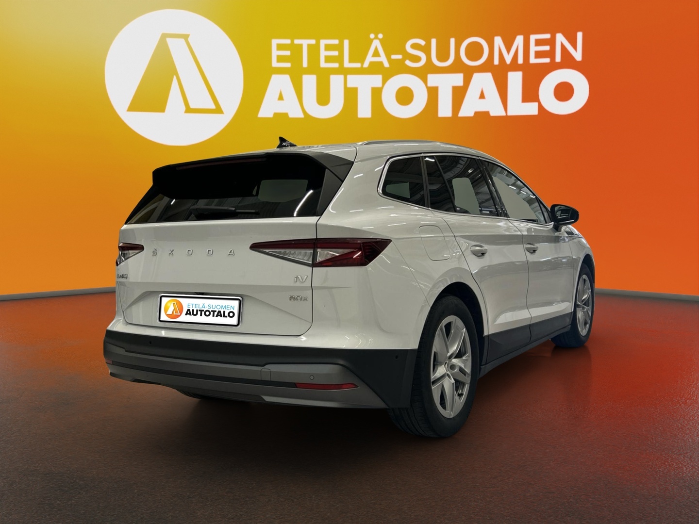 SKODA Enyaq 2023