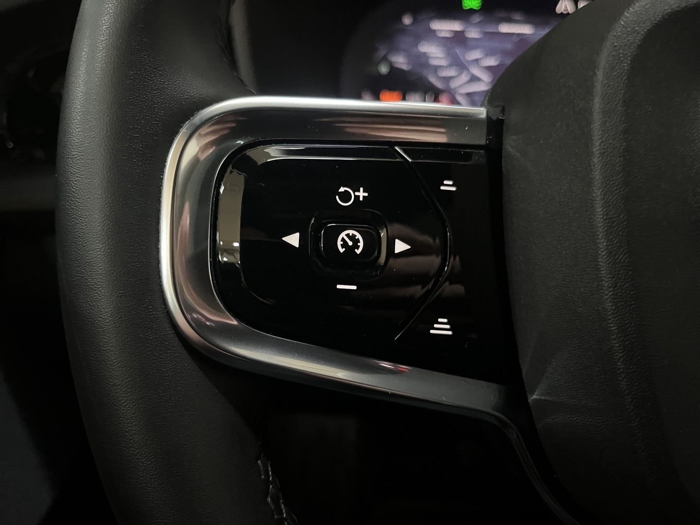 POLESTAR 2 2023