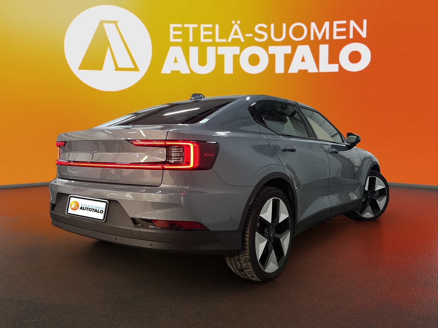 POLESTAR 2 2023