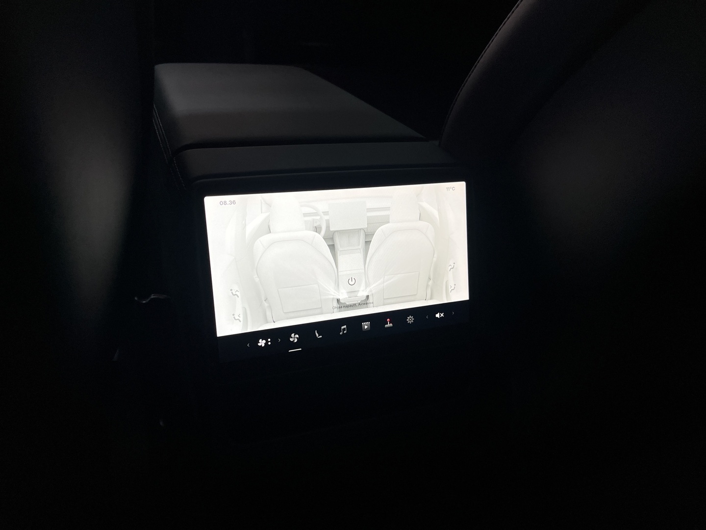 TESLA Model 3 2024
