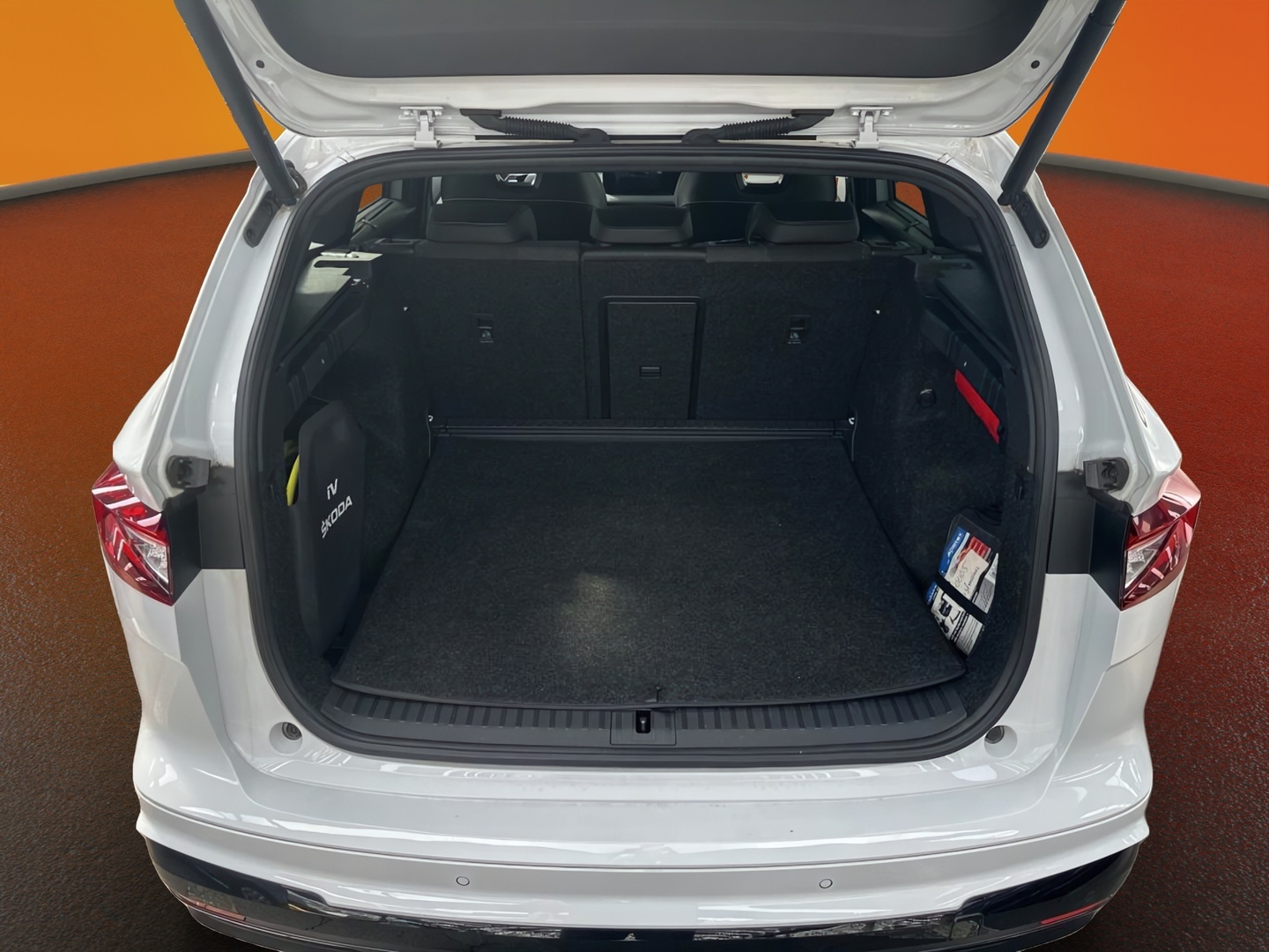 SKODA Enyaq 2023