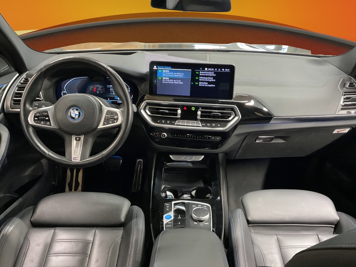 BMW iX3 2023