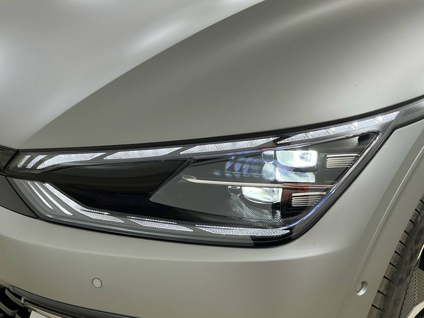 KIA EV6 2024