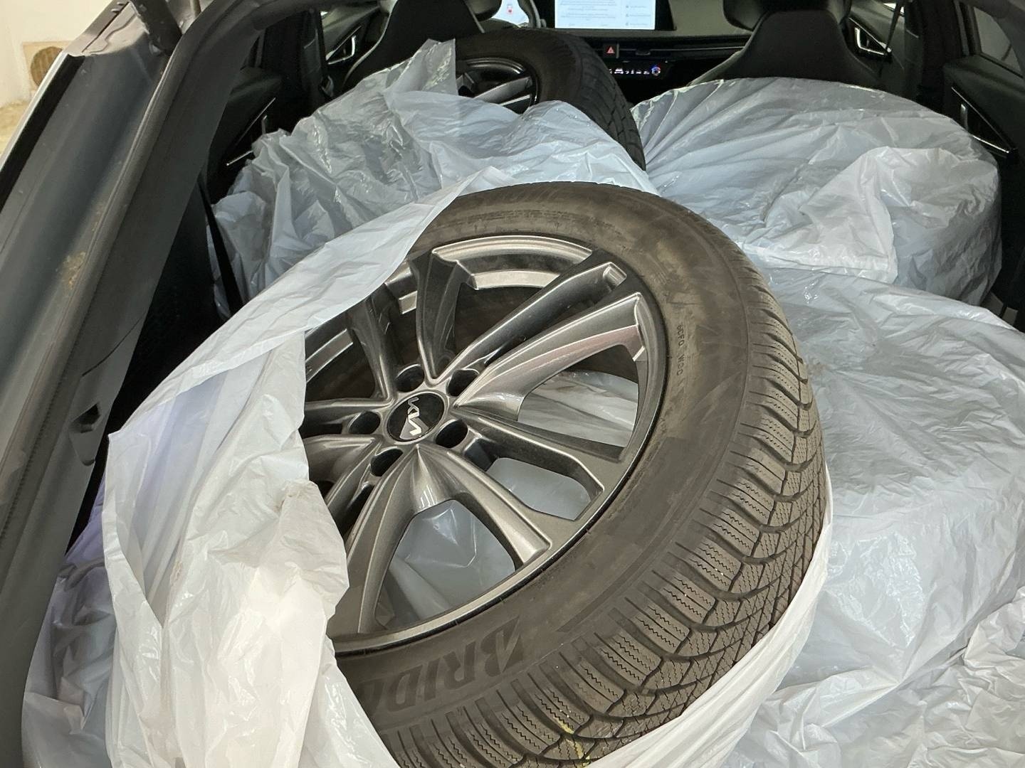 KIA EV6 2024