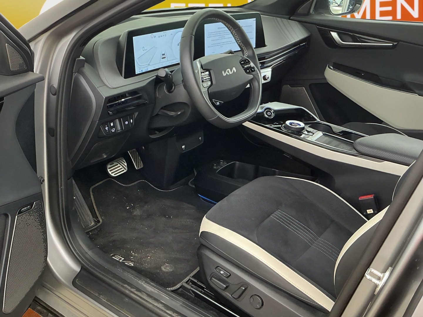 KIA EV6 2024