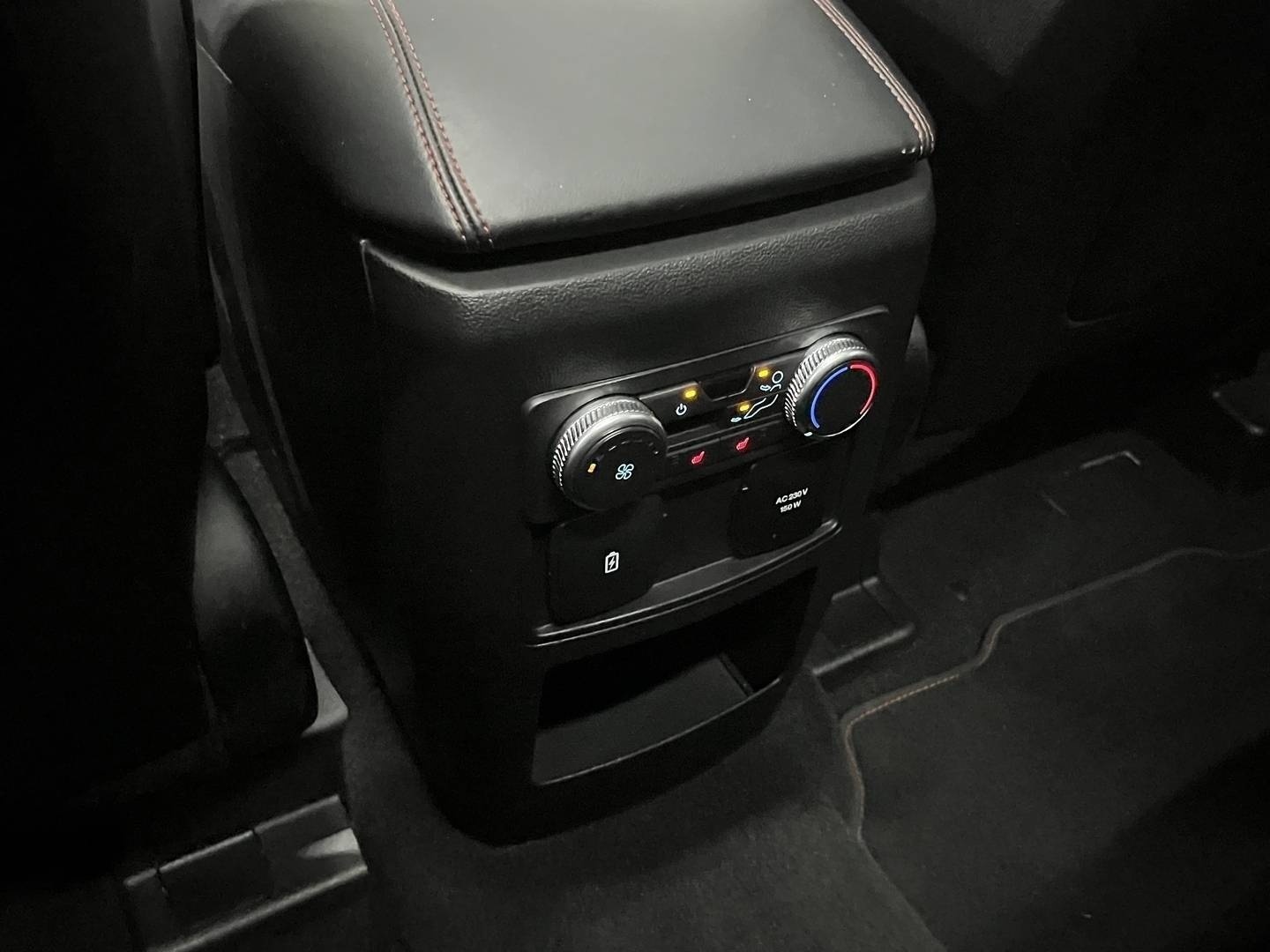 FORD Explorer 2021