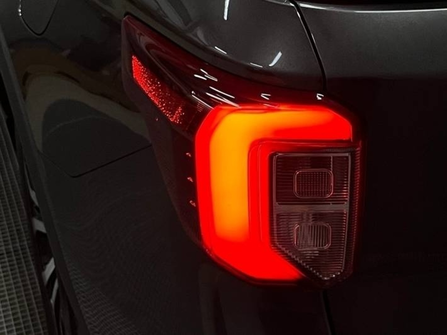 FORD Explorer 2021