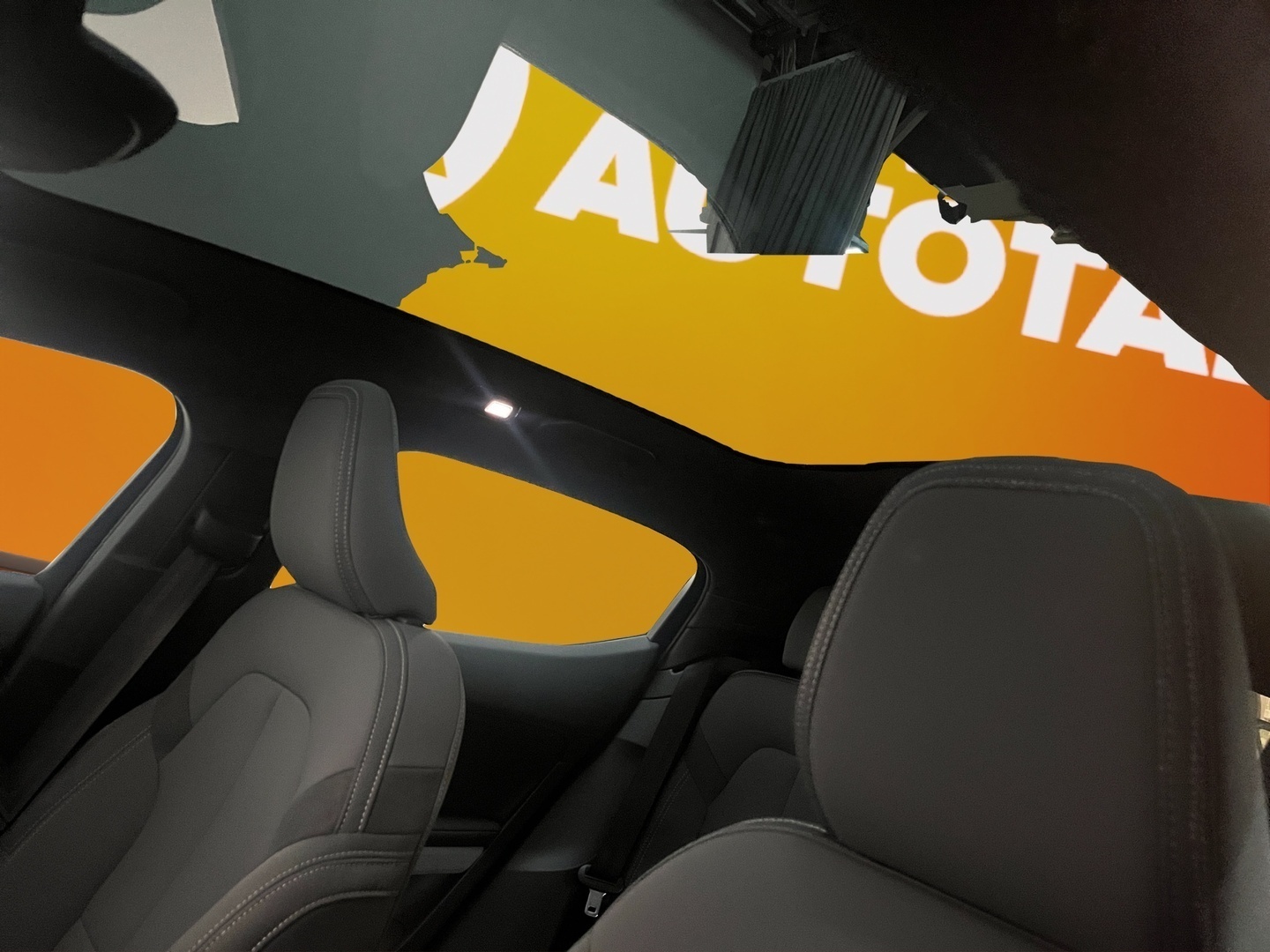 POLESTAR 2 2022