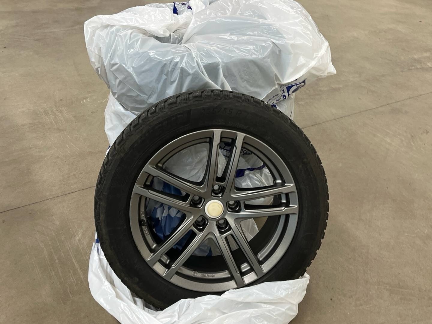 BMW i4 2024