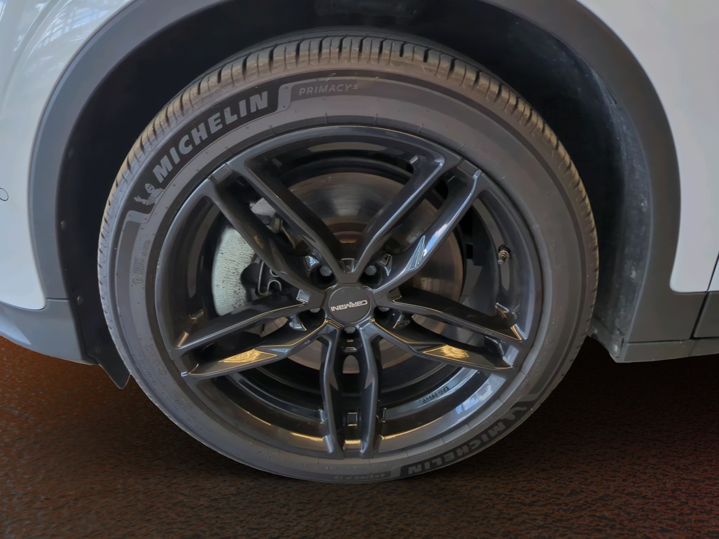 POLESTAR 2 2023