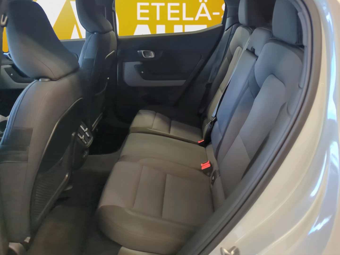 POLESTAR 2 2023