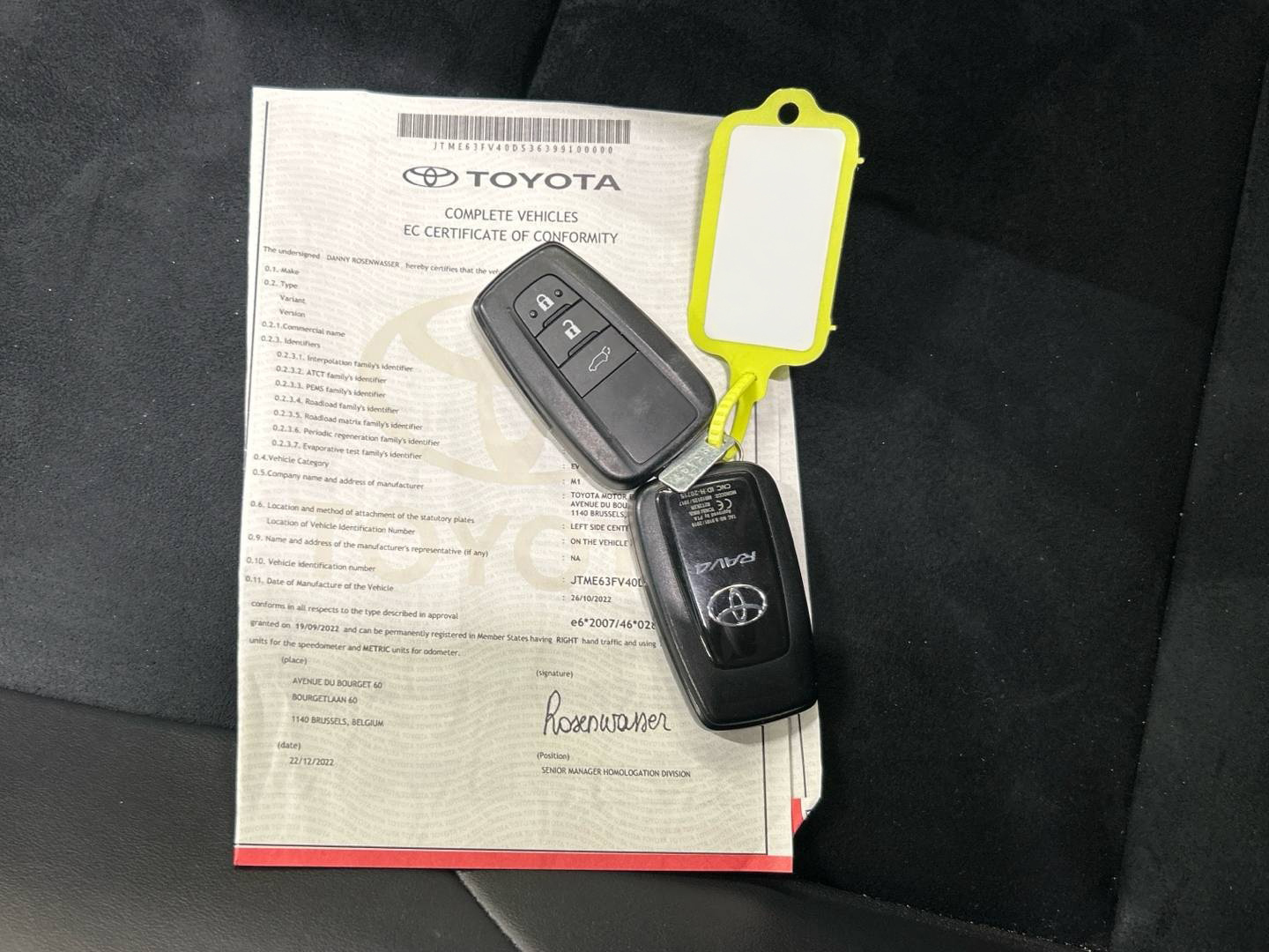 TOYOTA RAV4 2023
