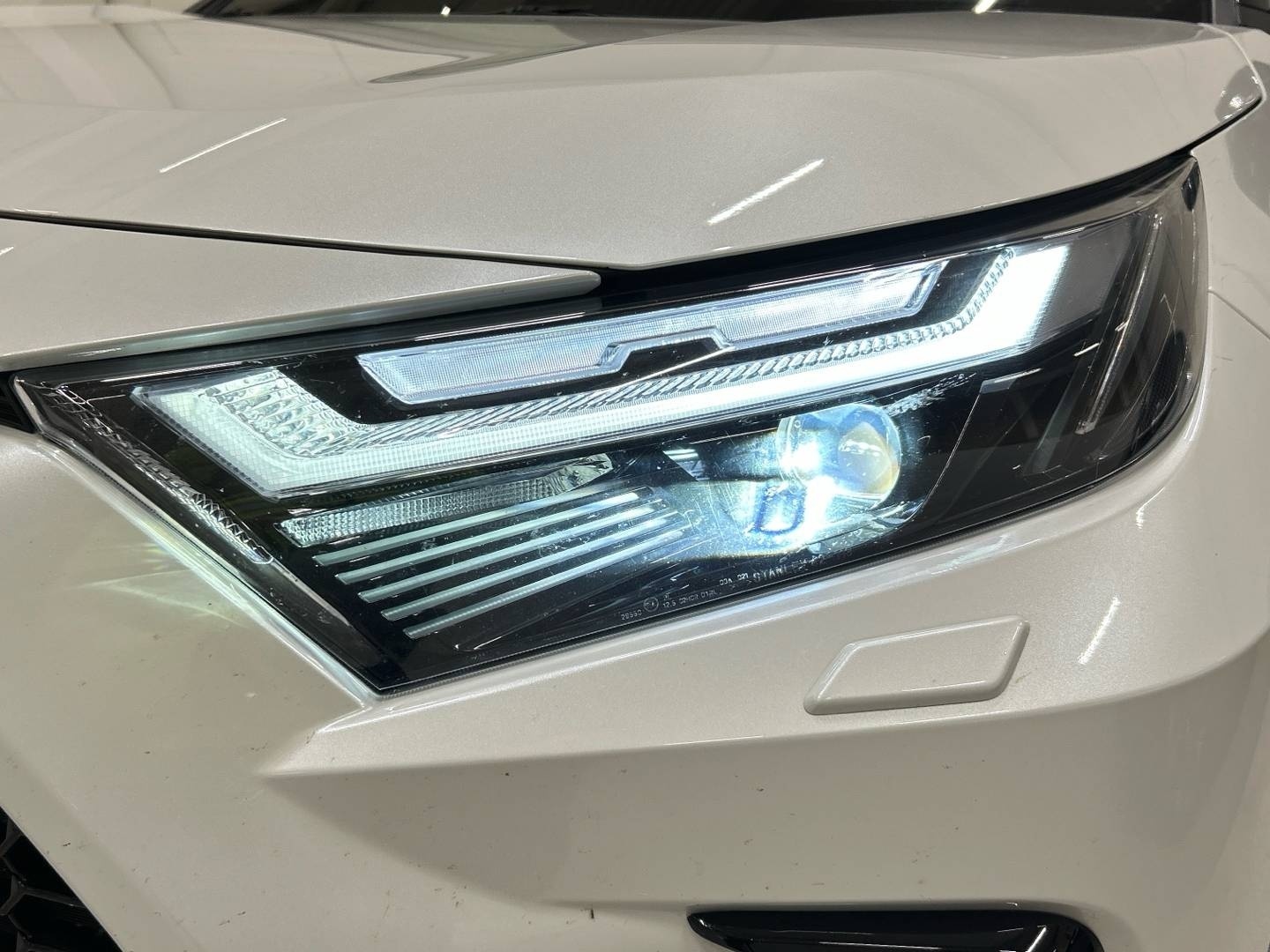 TOYOTA RAV4 2023