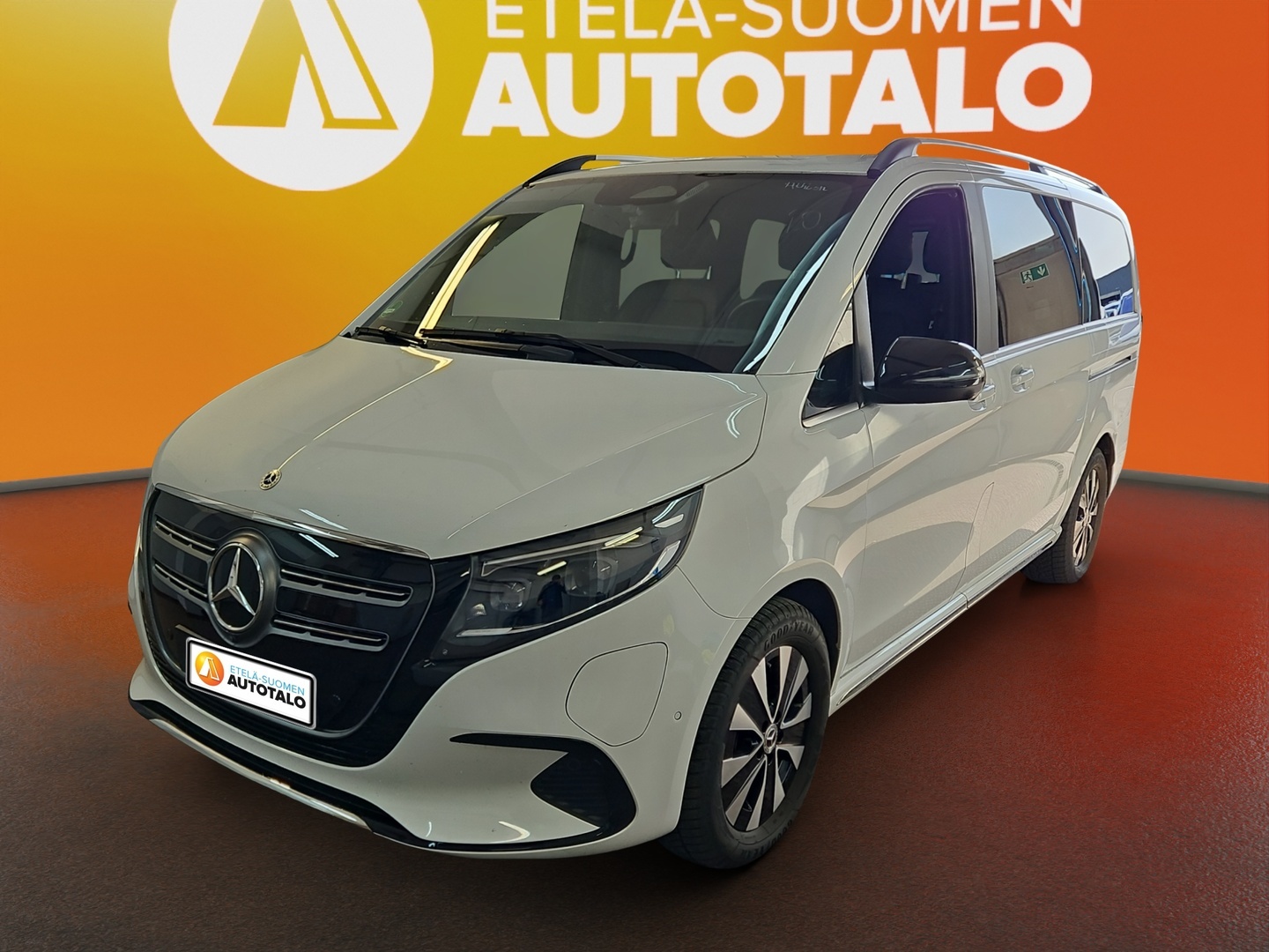 MERCEDES-BENZ EQV 2025