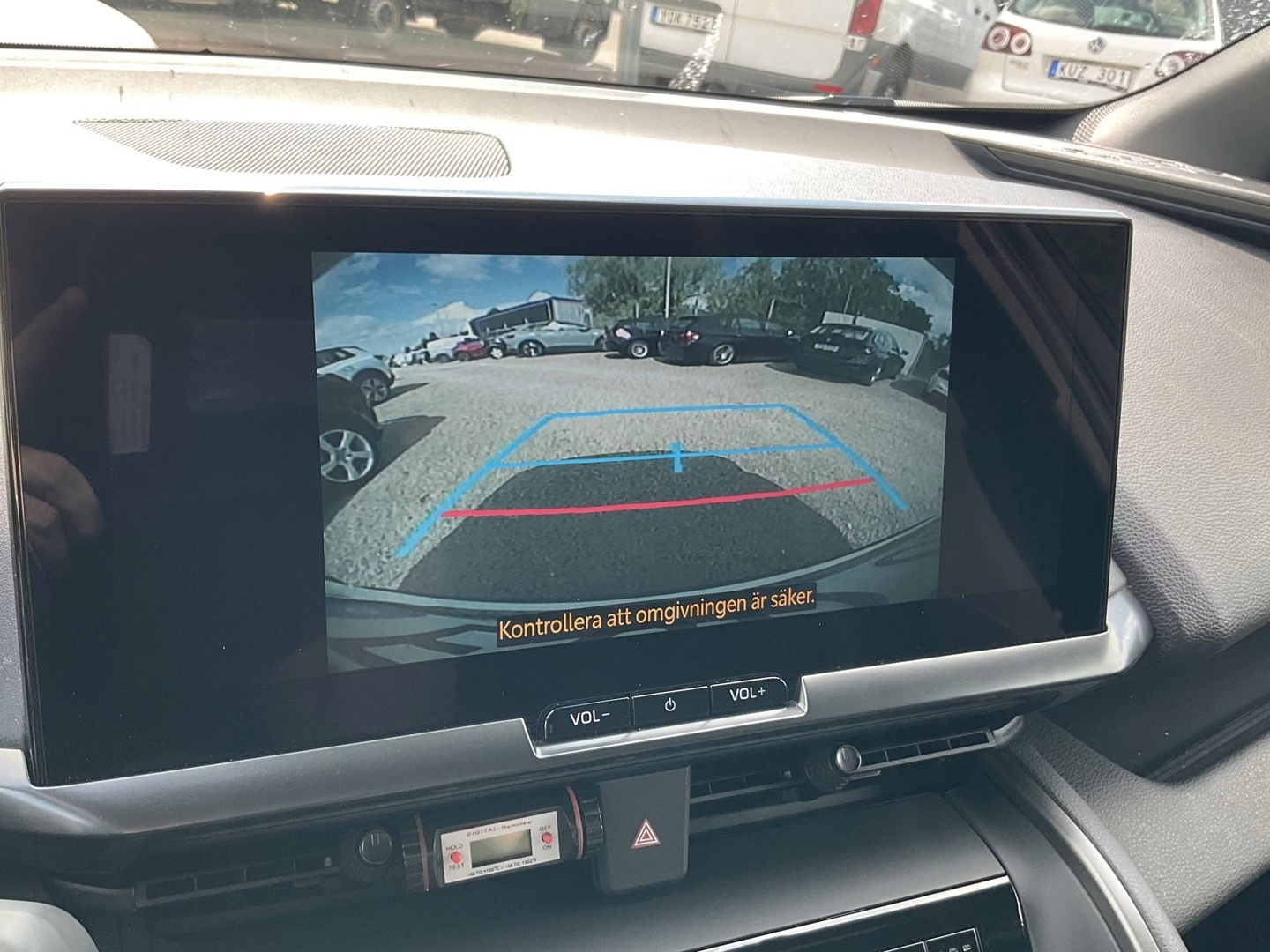 TOYOTA C-HR 2025