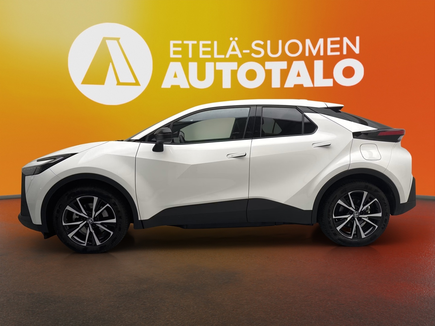 TOYOTA C-HR 2025