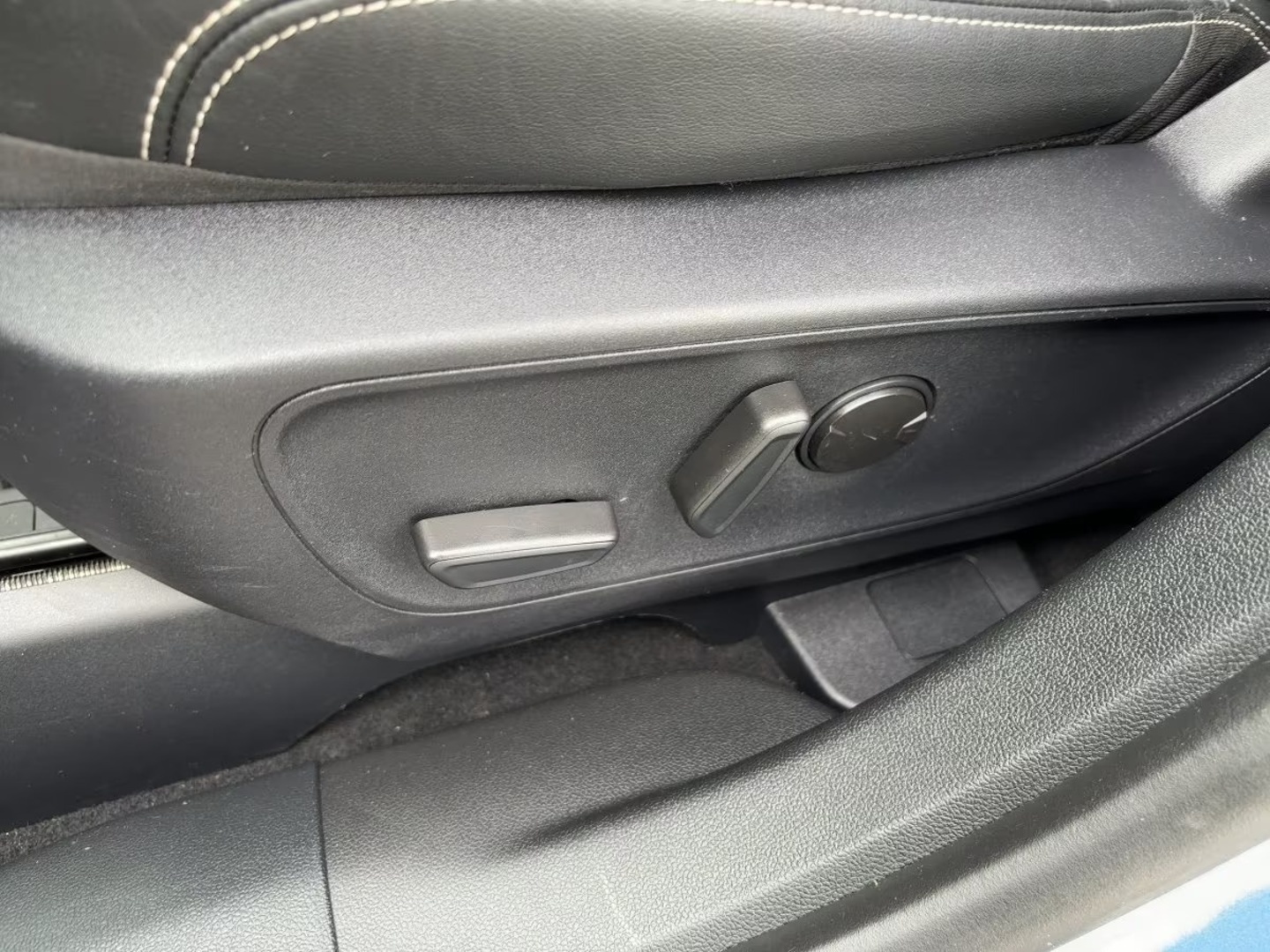 FORD Kuga 2022