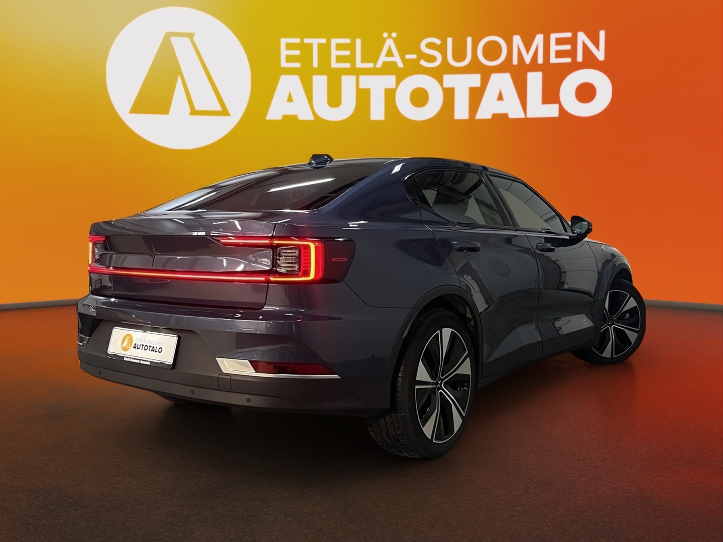 POLESTAR 2 2023