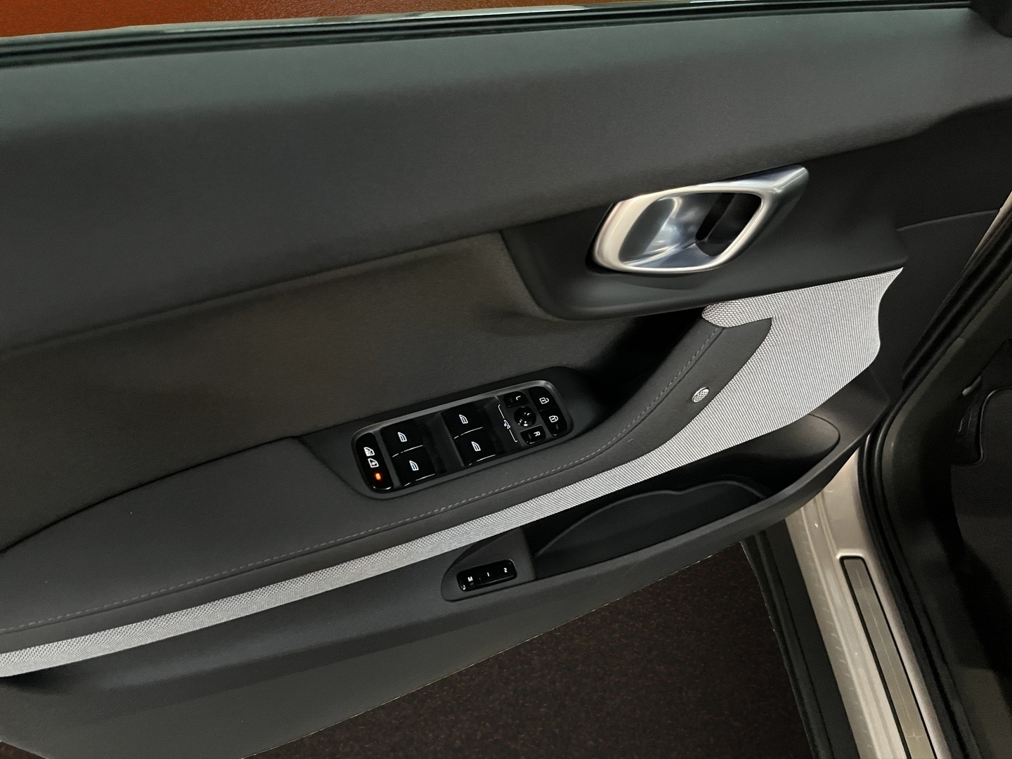 POLESTAR 2 2023