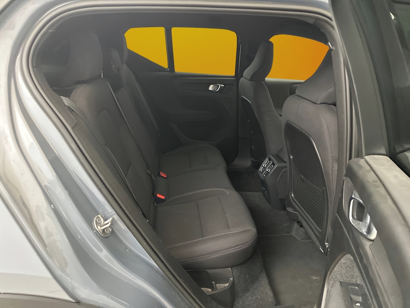 VOLVO XC40 2023