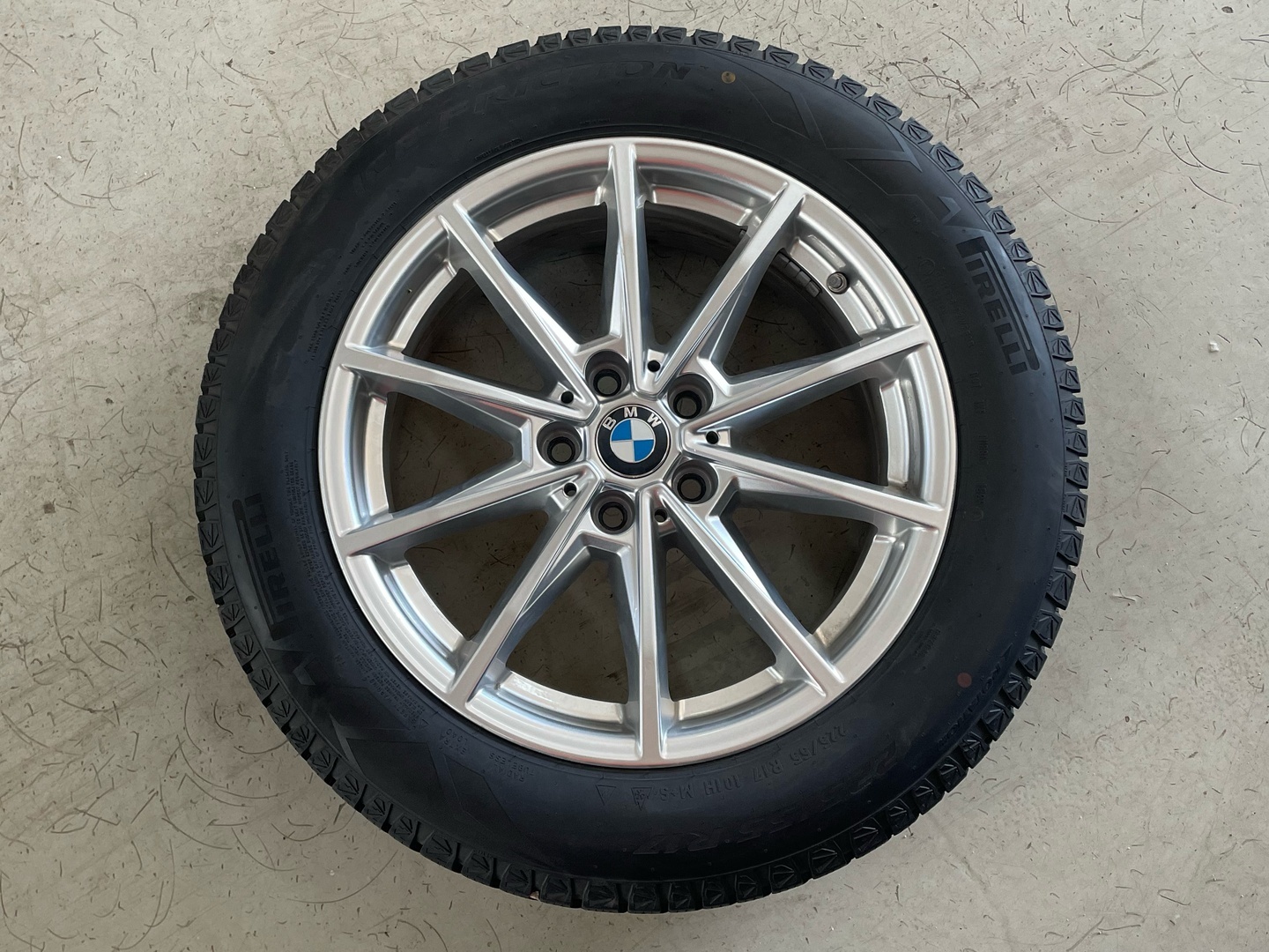 BMW i4 2024