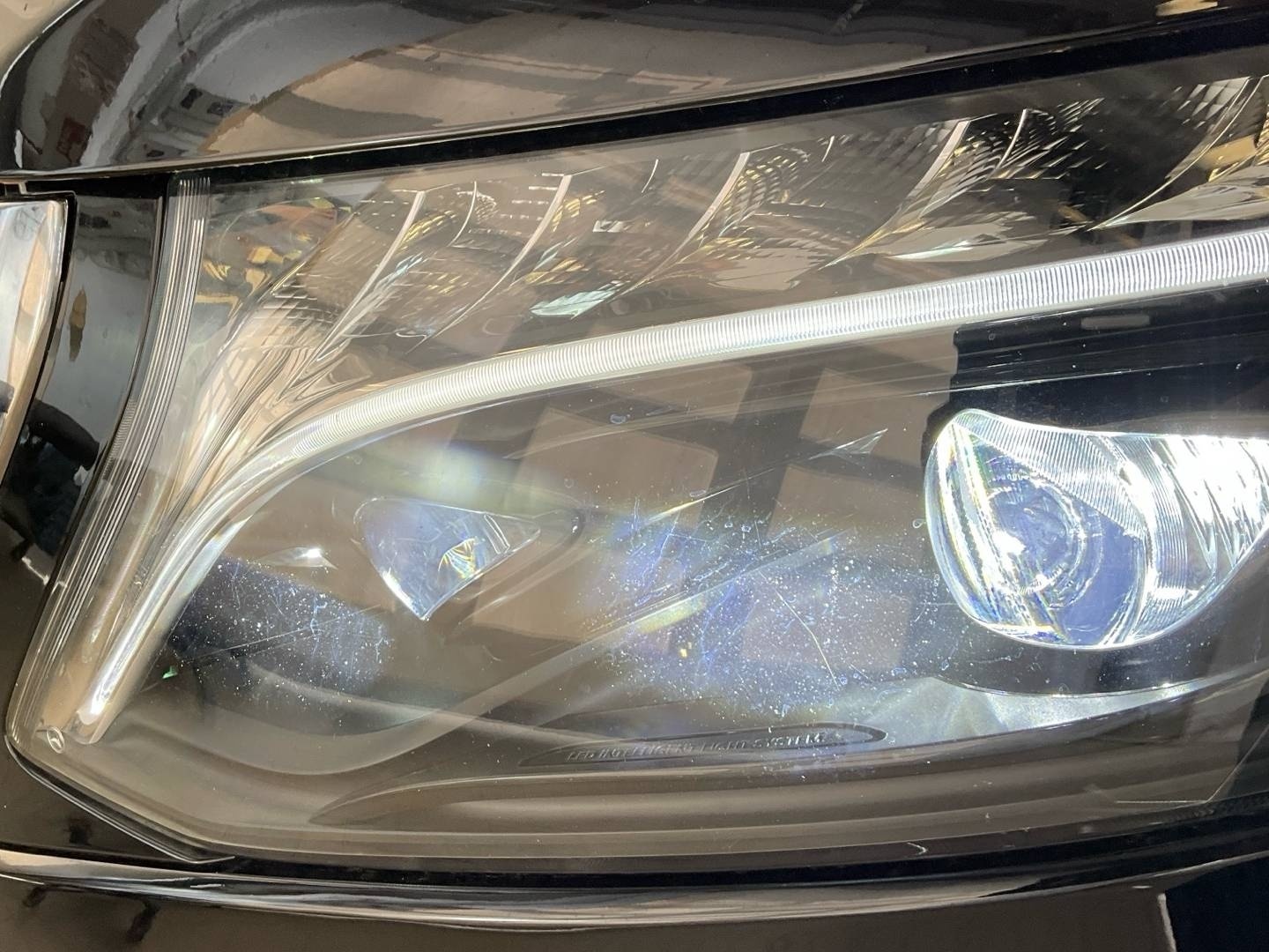 MERCEDES-BENZ EQV 2022