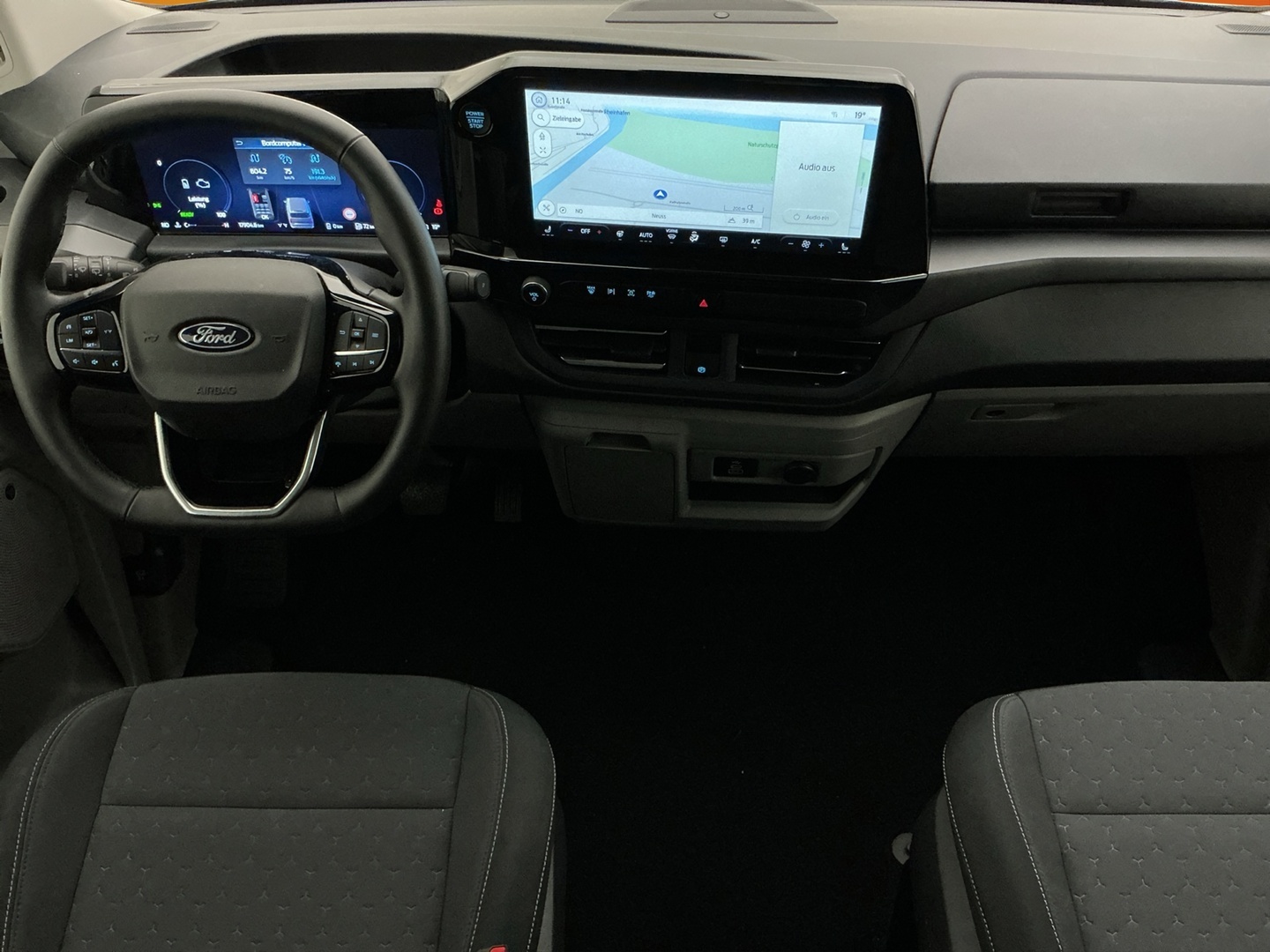 FORD Tourneo Custom 2025