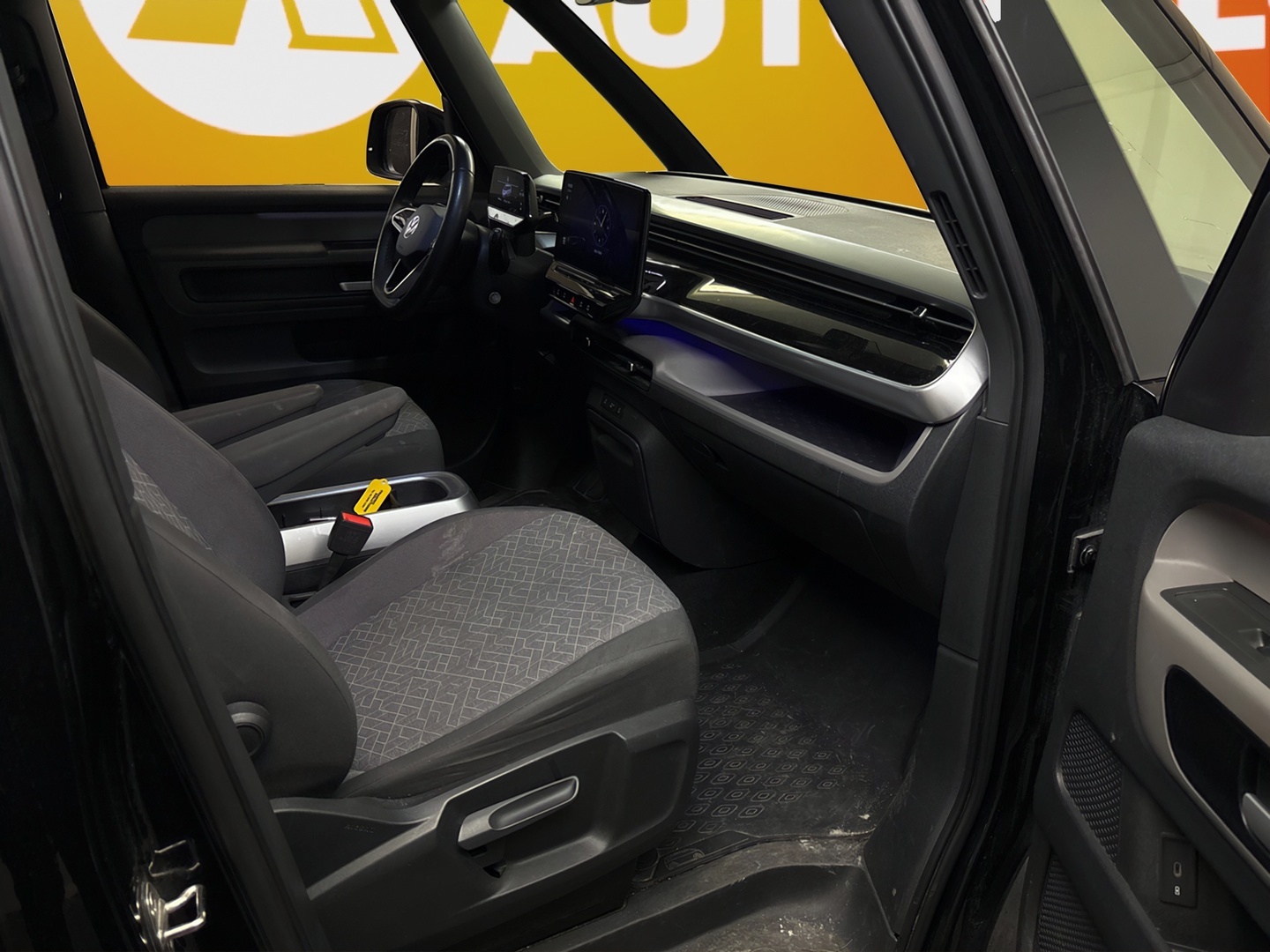 VOLKSWAGEN ID. Buzz 2023