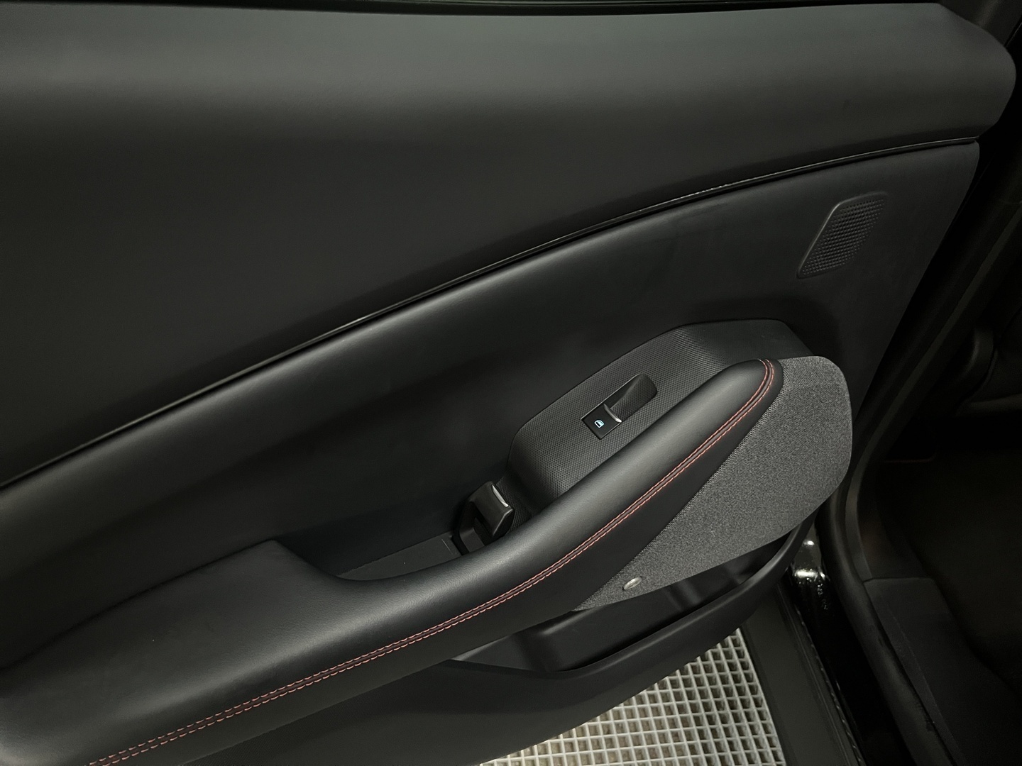 FORD Mustang Mach-E 2022