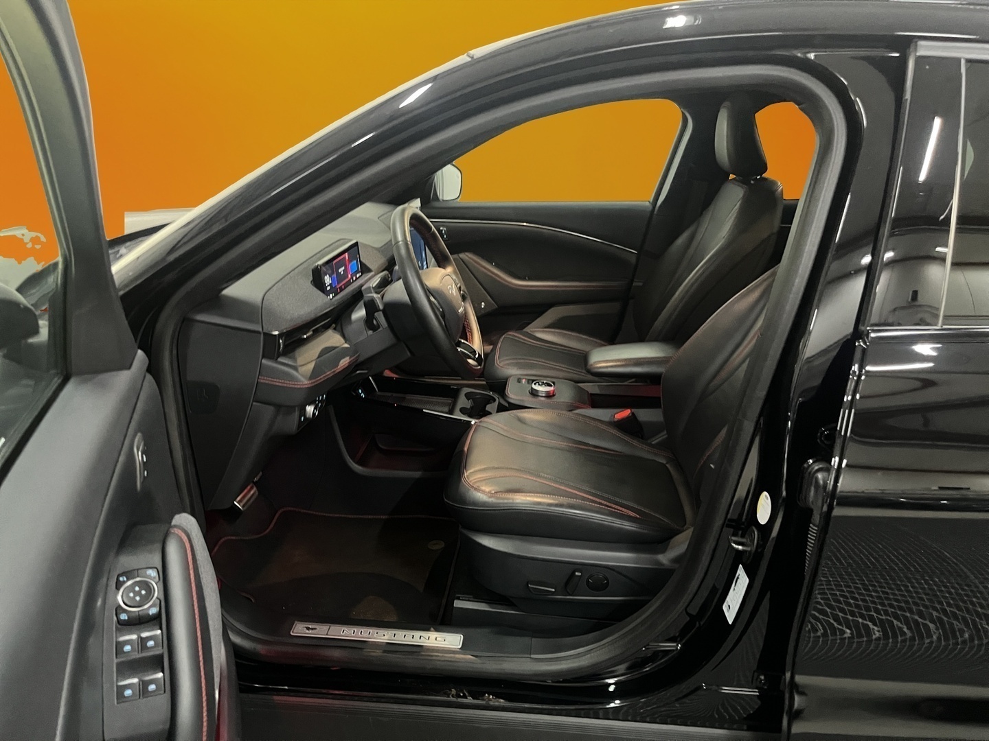 FORD Mustang Mach-E 2022