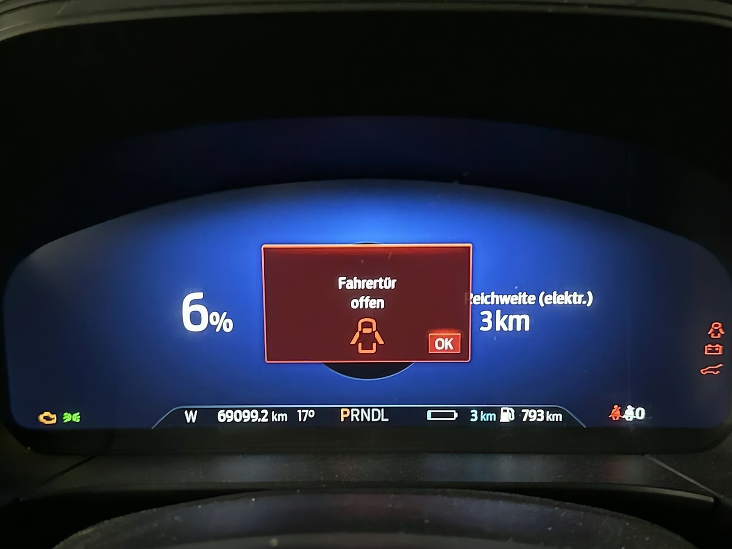 FORD Kuga 2023
