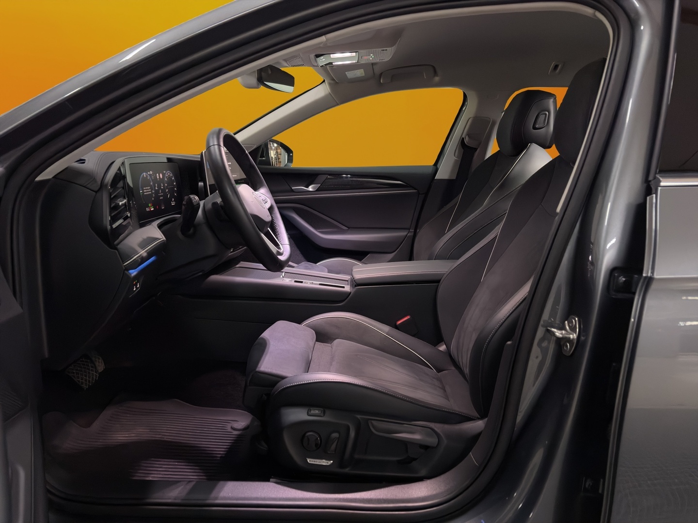 VOLKSWAGEN Passat 5